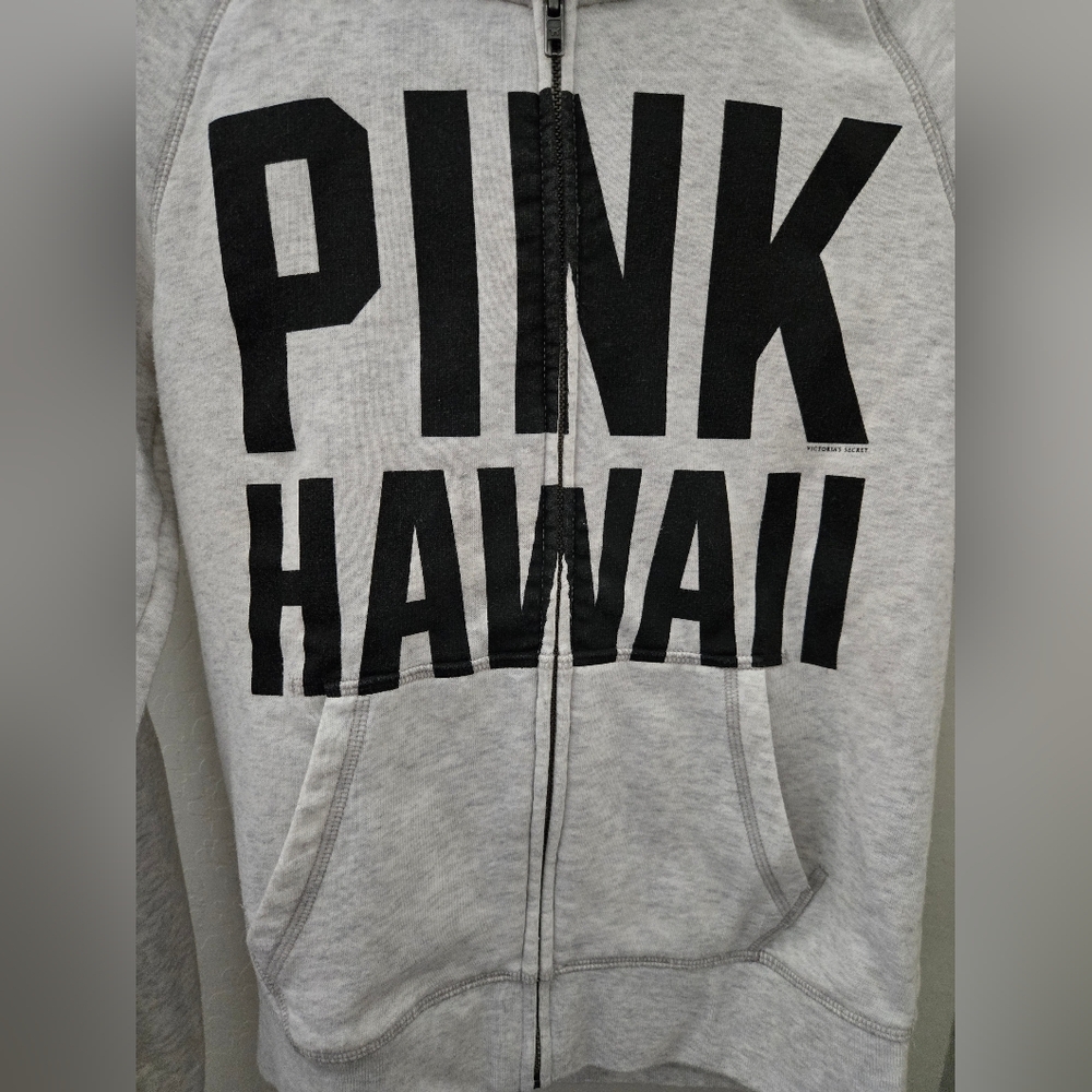 VS Pink Hawaii Pineapple Destination Hoodie.  (LIMITED EDITION) - Picture 2 of 6